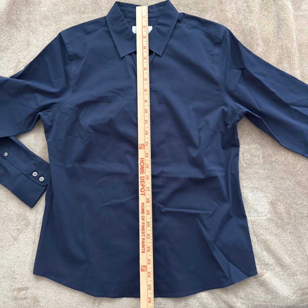 UNTUCKit Bella Navy Blue Button Down Shirt Regular Fit Long Sleeve Size 6 - Picture 5 of 7